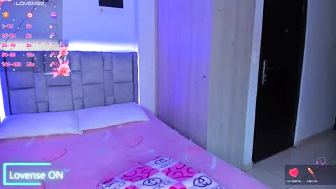 Snapshot of dani_cutee_ chatting on November 17, 2025, 10:26 pm Dani online show from November 17, 2025, 10:26 pm