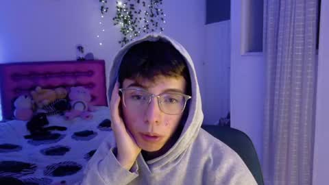Dani Dancer online show from May 4, 2026, 3:13 am