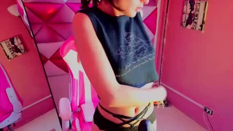 dani_dream online show from September 16, 2025, 1:56 pm