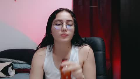 dani y jocelyn online show from February 17, 2025, 6:48 pm