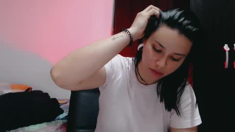 dani y jocelyn online show from February 24, 2025, 9:31 pm