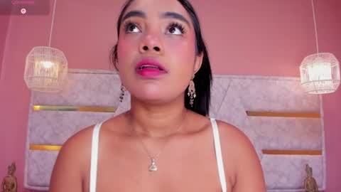 Snapshot of dani_velvet chatting on June 17, 2026, 2:36 am online show from June 17, 2026, 2:36 am