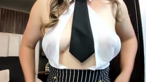 Snapshot of dania_moore_ chatting on July 30, 2026, 8:19 pm JANE online show from July 30, 2026, 8:19 pm