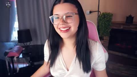 Snapshot of danibedonie chatting on October 13, 2025, 4:45 am Venice online show from October 13, 2025, 4:45 am