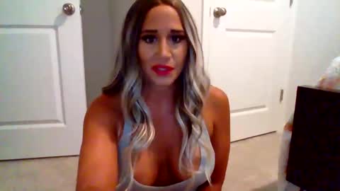 DaniBrass1 online show from April 28, 2026, 1:05 pm