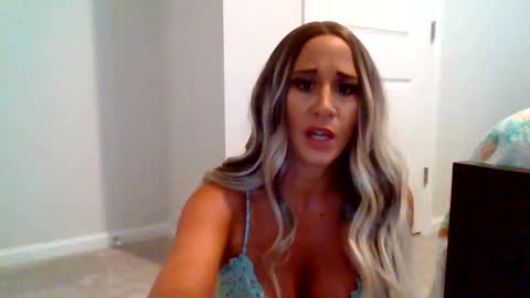 DaniBrass1 online show from May 4, 2026, 2:35 pm