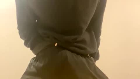 Snapshot of daniel146246 chatting on October 18, 2025, 9:21 am daniel146246 online show from October 18, 2025, 9:21 am