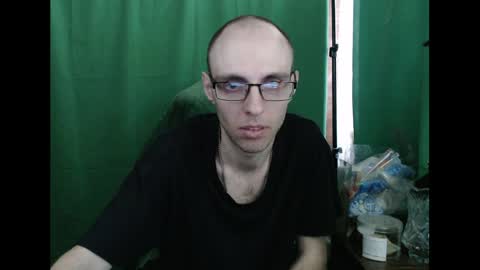 Snapshot of daniel9121 chatting on May 24, 2026, 10:31 am Daniel9121 online show from May 24, 2026, 10:31 am