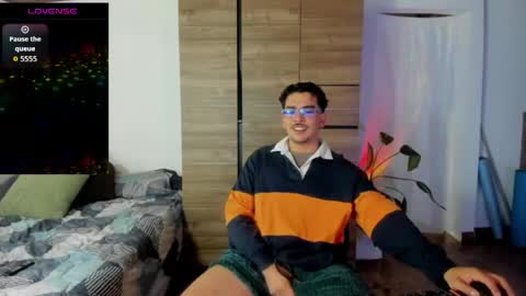 Dani  online show from April 29, 2026, 5:17 pm