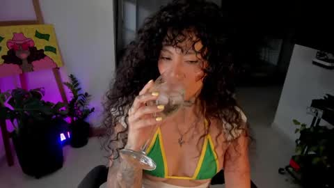 Snapshot of daniela_arenas chatting on March 24, 2026, 10:48 pm daniela_arenas online show from March 24, 2026, 10:48 pm