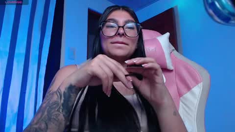 DANIELA online show from May 25, 2026, 3:01 am