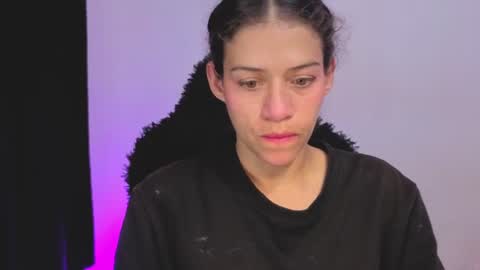 daniela_rivasthl online show from July 19, 2026, 5:33 am
