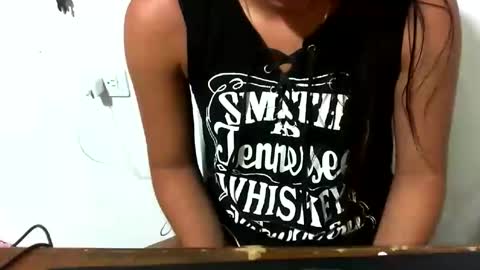 danielaa_foxx online show from November 22, 2025, 4:11 am