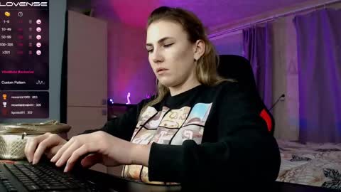 Snapshot of danielacooperx chatting on January 26, 2025, 5:44 pm Daniela Cooper online show from January 26, 2025, 5:44 pm