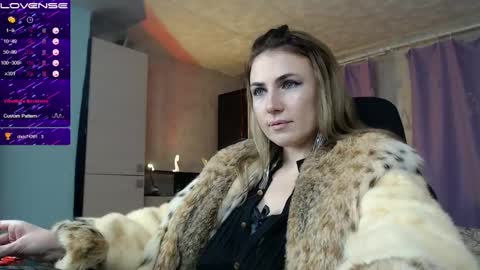 Snapshot of danielacooperx chatting on February 4, 2025, 5:55 pm Daniela Cooper online show from February 4, 2025, 5:55 pm