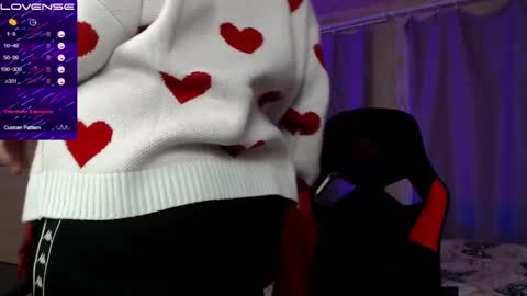 Snapshot of danielacooperx chatting on February 22, 2025, 2:52 pm Daniela Cooper online show from February 22, 2025, 2:52 pm