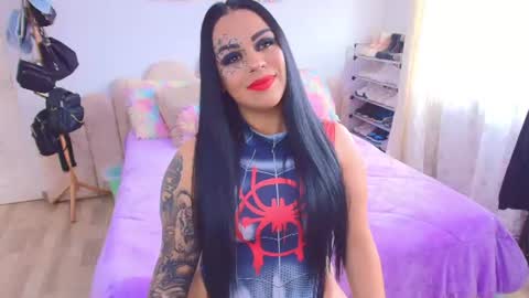 Snapshot of danielacortes03 chatting on August 3, 2026, 6:55 pm I think I will close this page please leave me a message if you want to know about me online show from August 3, 2026, 6:55 pm