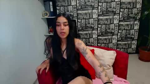 Snapshot of danielamonroe chatting on May 19, 2026, 10:05 pm danielamonroe online show from May 19, 2026, 10:05 pm