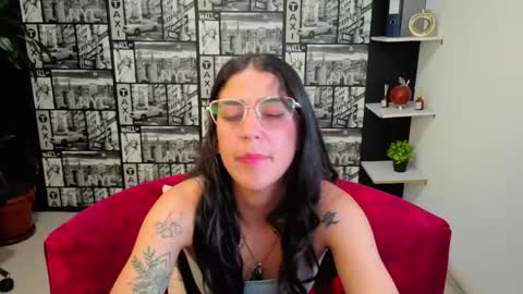 Snapshot of danielamonroe chatting on May 27, 2026, 9:12 pm danielamonroe online show from May 27, 2026, 9:12 pm