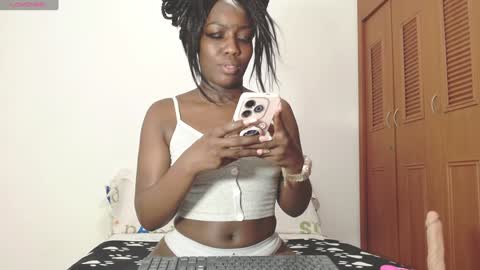 Snapshot of danielamorgan chatting on December 1, 2024, 7:47 pm Danielamorgan online show from December 1, 2024, 7:47 pm