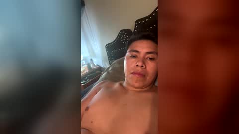 Snapshot of danieldiaz01051996 chatting on May 18, 2026, 10:54 am danieldiaz01051996 online show from May 18, 2026, 10:54 am