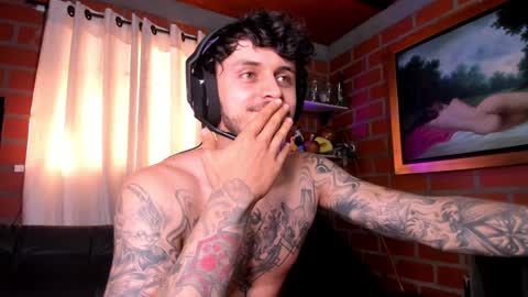 Snapshot of daniele_bunny chatting on January 18, 2025, 9:34 pm Daniele Bunny online show from January 18, 2025, 9:34 pm