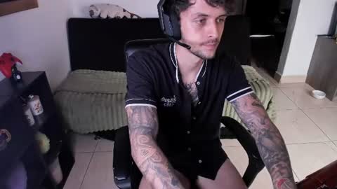 Snapshot of daniele_bunny chatting on July 9, 2026, 6:12 pm Daniele Bunny online show from July 9, 2026, 6:12 pm
