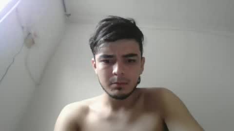 Snapshot of danielhot17 chatting on December 5, 2024, 11:27 am DANIEL online show from December 5, 2024, 11:27 am