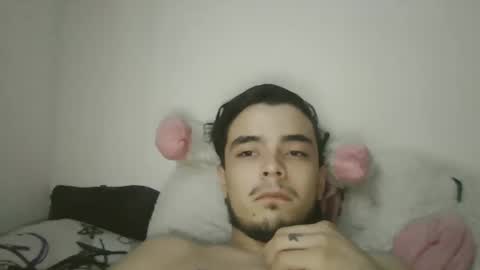 Snapshot of danielhot17 chatting on December 12, 2024, 10:56 am DANIEL online show from December 12, 2024, 10:56 am