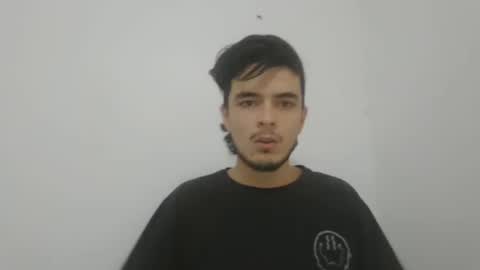 Snapshot of danielhot17 chatting on December 21, 2024, 12:59 pm DANIEL online show from December 21, 2024, 12:59 pm