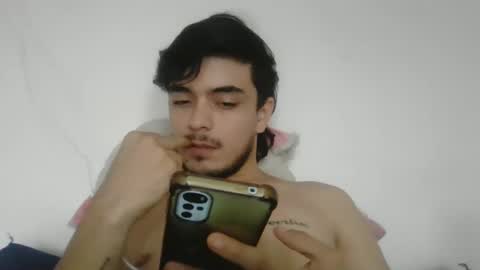 Snapshot of danielhot17 chatting on December 29, 2024, 12:12 pm DANIEL online show from December 29, 2024, 12:12 pm