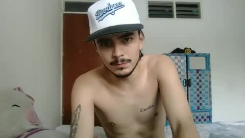 Snapshot of danielhot17 chatting on February 1, 2025, 1:30 pm DANIEL online show from February 1, 2025, 1:30 pm