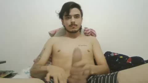 Snapshot of danielhot17 chatting on February 4, 2025, 1:02 am DANIEL online show from February 4, 2025, 1:02 am