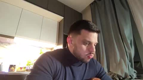 Snapshot of danielkraig_for_u chatting on January 31, 2026, 11:47 pm Daniel Kraig online show from January 31, 2026, 11:47 pm