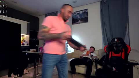 Snapshot of danielkraig_for_u chatting on February 8, 2026, 3:37 pm Daniel Kraig online show from February 8, 2026, 3:37 pm