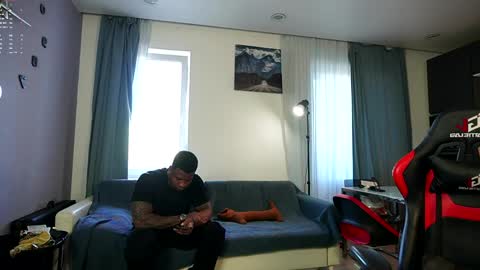 Snapshot of danielkraig_for_u chatting on April 8, 2026, 3:45 pm Daniel Kraig online show from April 8, 2026, 3:45 pm