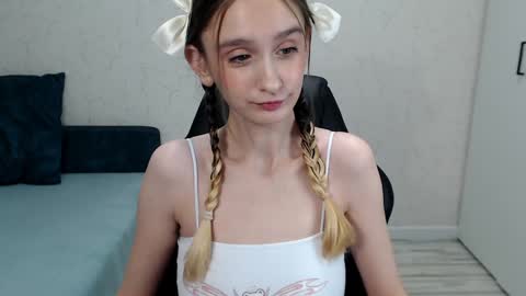 Daniella Martin online show from December 14, 2024, 11:34 pm