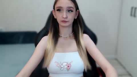 Daniella Martin online show from February 6, 2025, 10:15 am