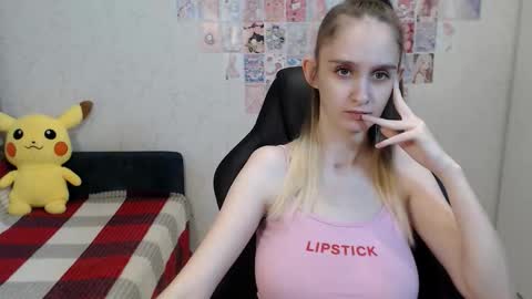 Daniella Martin online show from September 11, 2025, 10:26 am