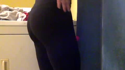 Snapshot of daniellbisous chatting on June 15, 2026, 12:57 am daniellbisous online show from June 15, 2026, 12:57 am