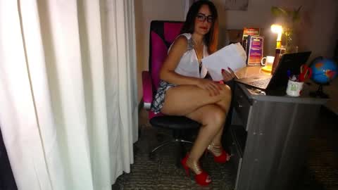 Angie online show from April 23, 2026, 2:41 pm