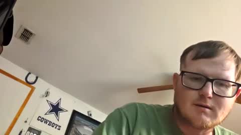 Daniel    y. online show from September 10, 2025, 10:10 pm