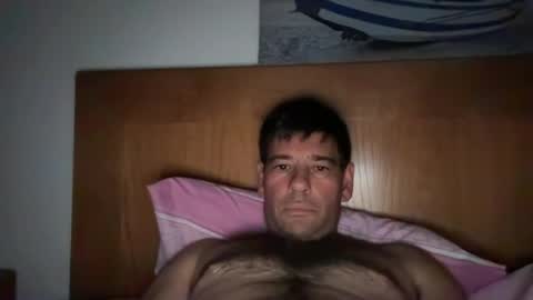 danieltalho23 online show from July 8, 2026, 8:24 pm