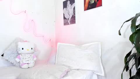 Snapshot of danii_jimenez chatting on February 28, 2025, 10:17 pm Daniela online show from February 28, 2025, 10:17 pm