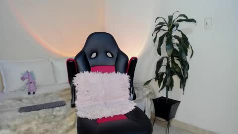 Snapshot of danii_jimenez chatting on November 29, 2025, 6:55 pm Daniela online show from November 29, 2025, 6:55 pm