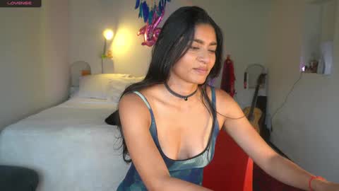 Snapshot of daniisla chatting on February 13, 2025, 9:49 pm danalle .. online show from February 13, 2025, 9:49 pm