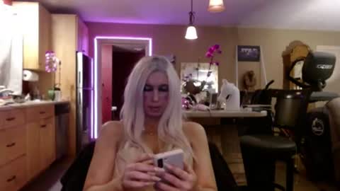 DanikaWhite69 online show from June 25, 2026, 11:48 am