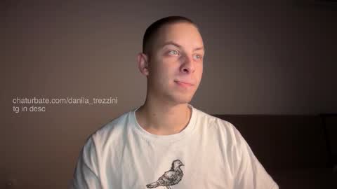 Snapshot of danila_trezzini chatting on November 1, 2025, 10:01 pm danila online show from November 1, 2025, 10:01 pm