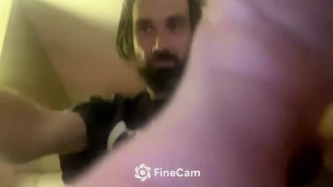 Snapshot of daniszyramaer chatting on December 27, 2024, 4:26 am ZyRaMaxx online show from December 27, 2024, 4:26 am