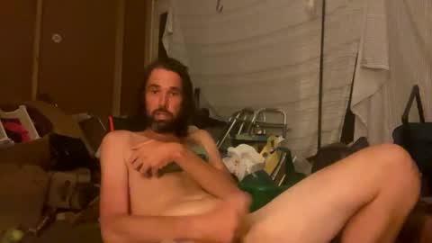 Snapshot of daniszyramaer chatting on February 23, 2025, 12:41 am ZyRaMaxx online show from February 23, 2025, 12:41 am